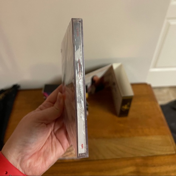 Gloria Estefan Special Edition CD Box Set - Picture 10 of 13